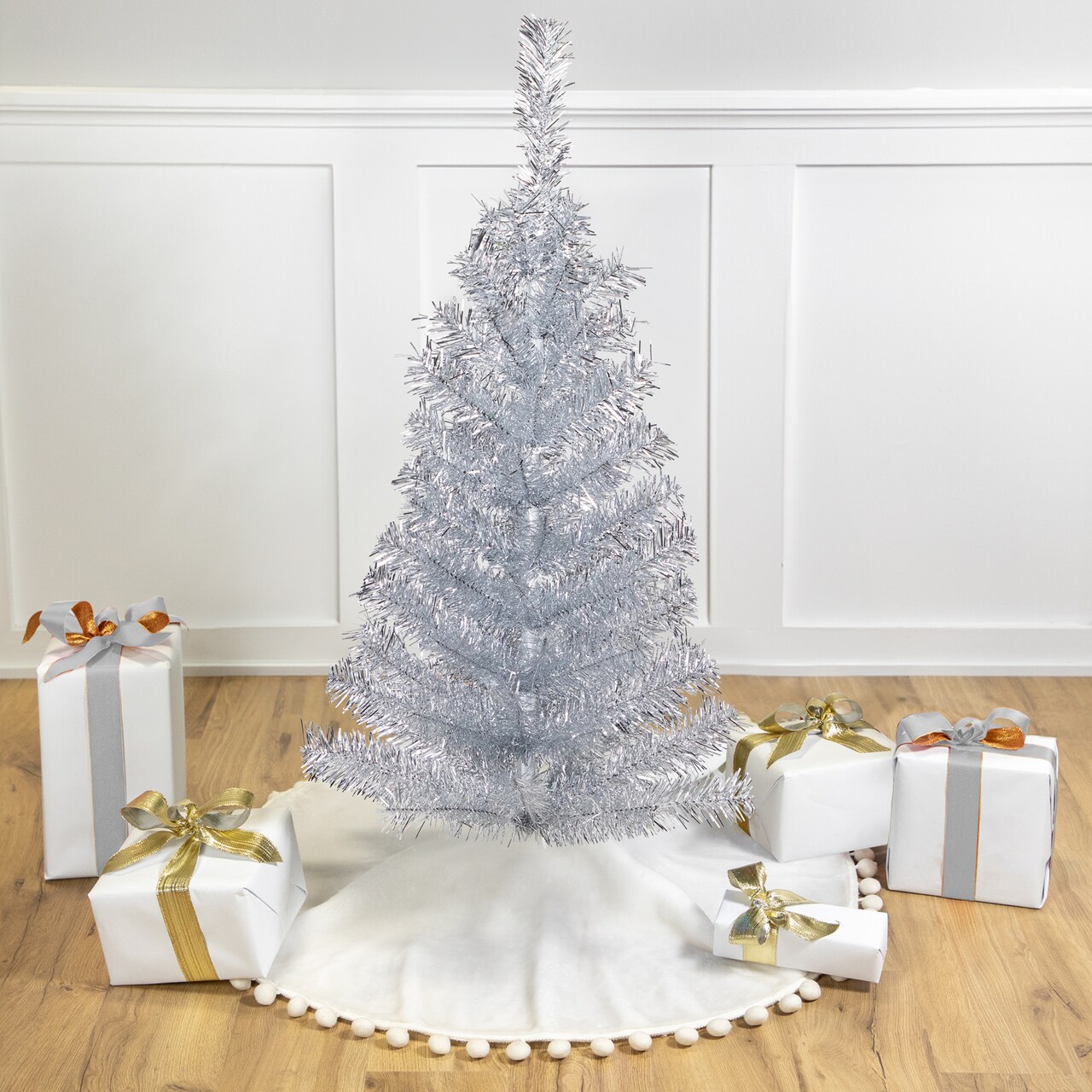 Northlight Artificial Tinsel Christmas Tree - 3' - Silver - Unlit
